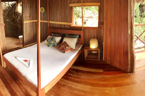 Bungalow Tortue — Makako Lodge Nosy Komba